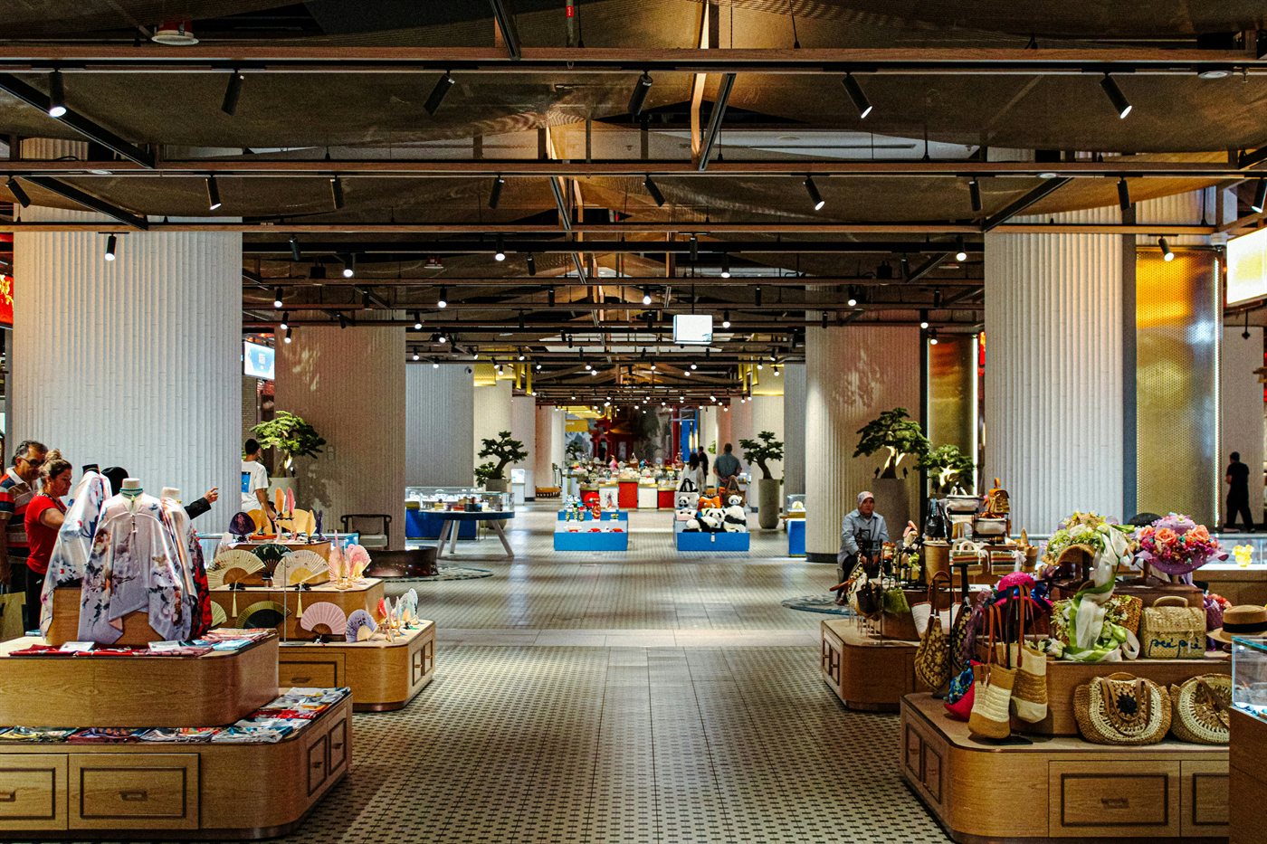 Durable Solid Surface Countertops for Retail, Grocery and Buffets